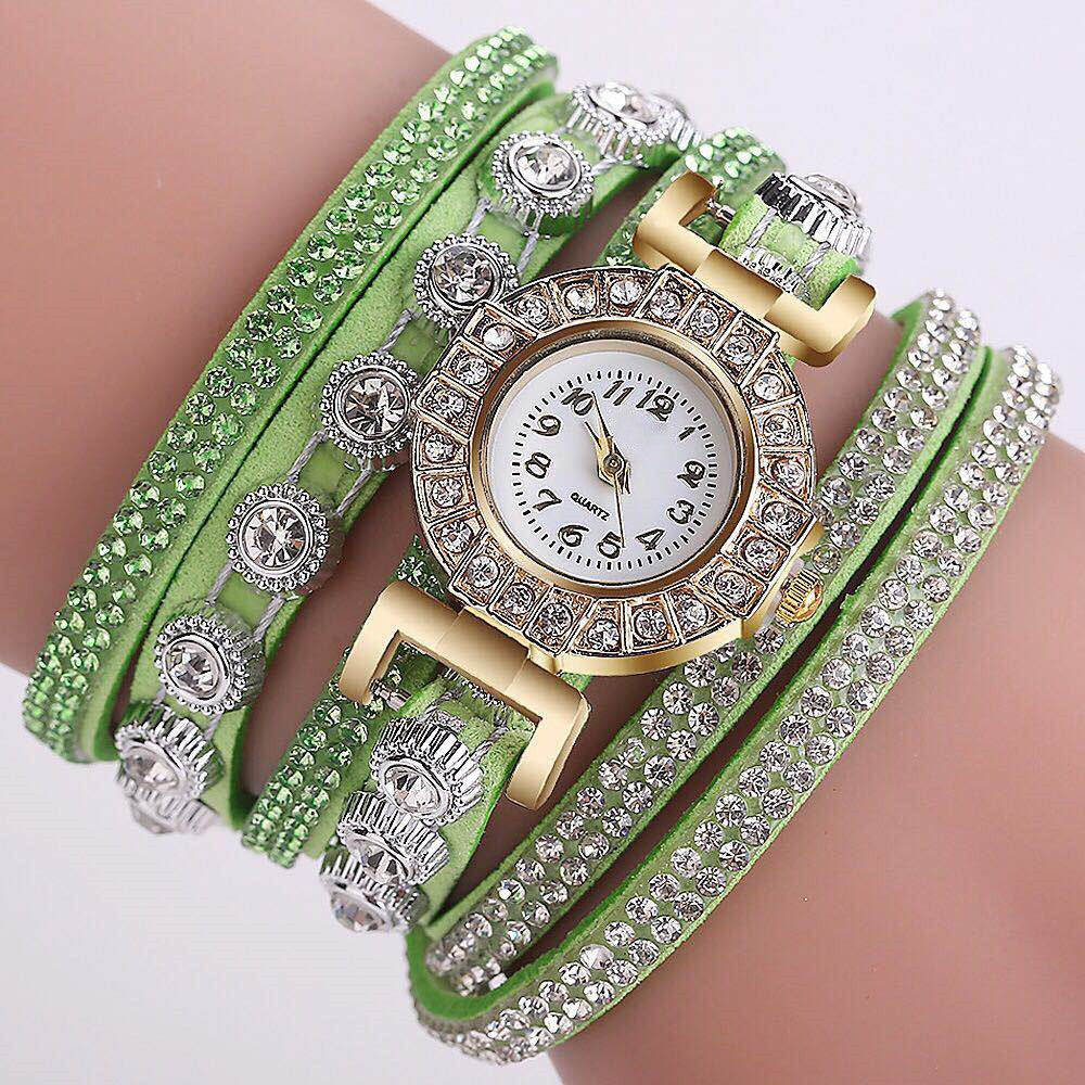 Winding bracelet watch